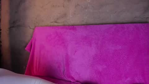  CHARLOTTE  online show from October 29, 3:48 am