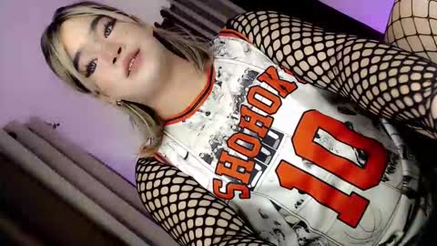 Hot Ayisha online show from November 23, 9:50 pm