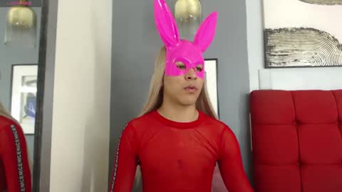 Cris Evanz online show from December 23, 8:25 pm