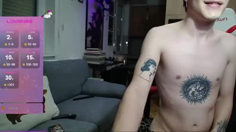 Snapshot of crystalvalentina chatting on September 9, 11:47 pm Crystal online show from September 9, 11:47 pm