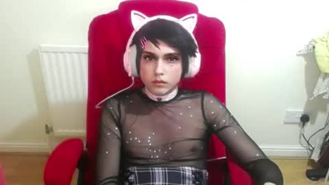 cutest_princess online show from October 9, 10:00 pm