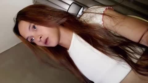 cyrilfoxs online show from June 5, 4:49 am