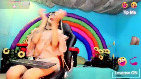 daisy_jonexxx22 online show from February 26, 4:39 am