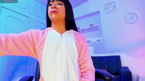 Darliing hot online show from January 13, 1:08 pm