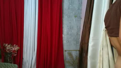 PINAY MEGS online show from September 22, 4:45 pm