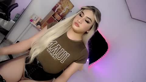 Chesca online show from January 8, 2:14 am