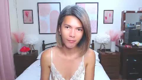 Dennesse online show from February 11, 12:35 pm