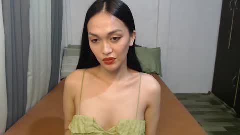 DIVINA online show from November 15, 9:40 am