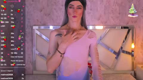 Dominic online show from December 20, 4:24 pm