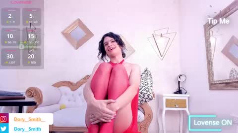 dory_smith_ online show from January 14, 11:48 pm