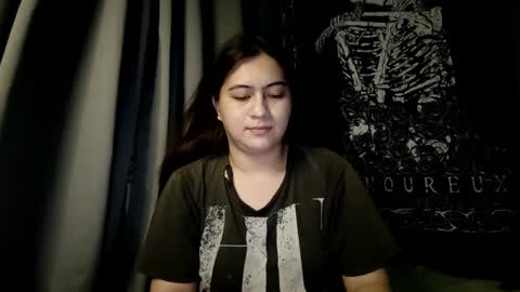 Snapshot of dreamycreamyst chatting on January 17, 3:34 am dreamycreamyst online show from January 17, 3:34 am