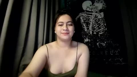 Snapshot of dreamycreamyst chatting on January 18, 5:25 am dreamycreamyst online show from January 18, 5:25 am