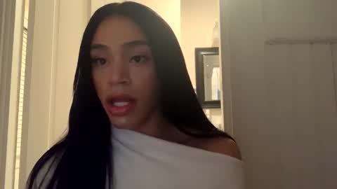 Snapshot of dynasty313 chatting on January 11, 11:02 pm Dynasty online show from January 11, 11:02 pm