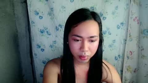 eddfox001 online show from February 27, 1:50 pm