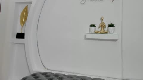 elis_cioccolato online show from March 16, 9:29 pm