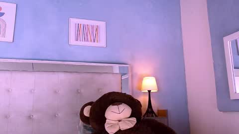 emily_castillo1_ online show from December 21, 5:02 am