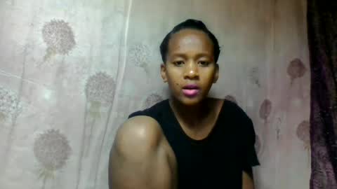 estancelee online show from July 8, 1:03 pm