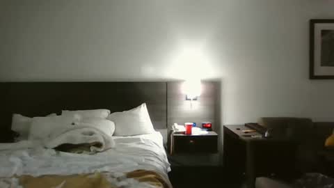 FreakyBLKCoup online show from January 18, 4:30 am