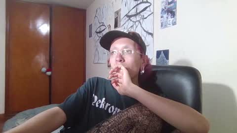 ezekiel_underground online show from March 4, 2:17 am