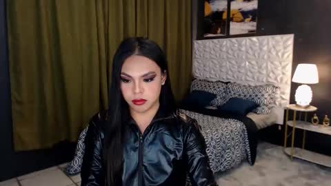 CALL ME AMANDA online show from February 20, 8:58 pm