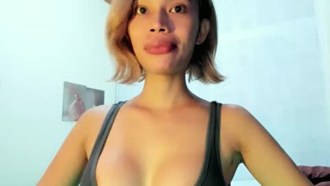 fuckingsexy143 online show from June 3, 10:49 am