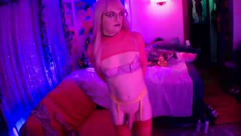 Valarie Iris Paige online show from January 12, 6:28 am