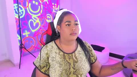 geanna_rose online show from December 11, 5:13 am
