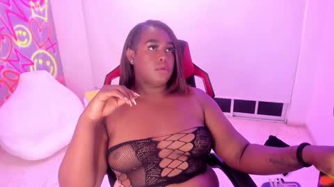 geanna_rose online show from December 16, 5:54 pm