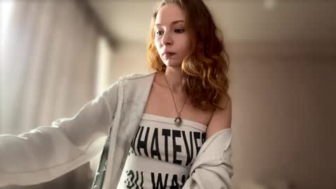 Emmi online show from October 1, 11:11 am