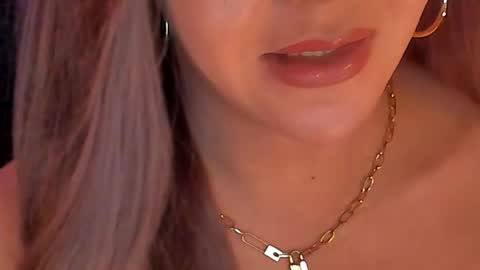 Barbie Brown online show from February 7, 5:13 am