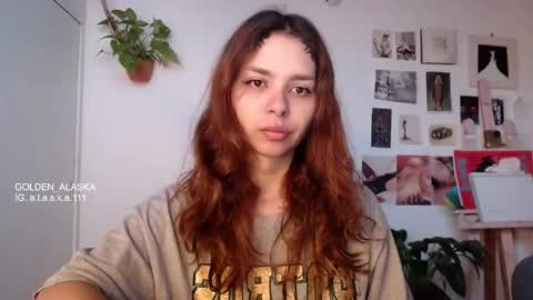 Snapshot of golden_alaska chatting on October 21, 12:29 pm Alaska online show from October 21, 12:29 pm