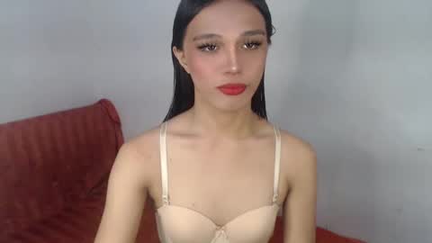 Lily is Gold online show from February 15, 11:16 pm