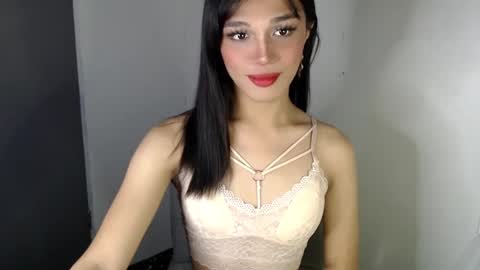 Lily is Gold online show from March 2, 11:06 pm
