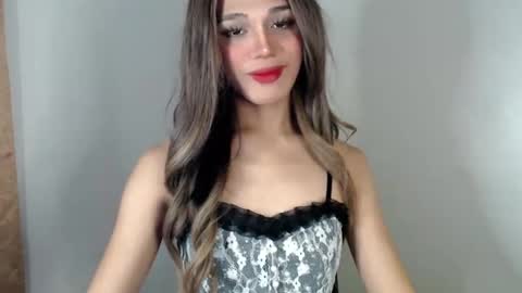Lily is Gold online show from March 8, 12:57 am