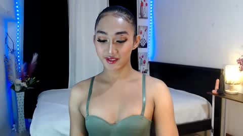 gorgeous_nicole online show from February 9, 5:33 pm