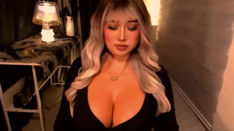 PAULATHEONE online show from October 3, 1:38 am