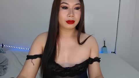 Hannah online show from January 27, 3:04 am