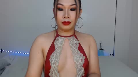 Hannah online show from February 1, 2:37 am