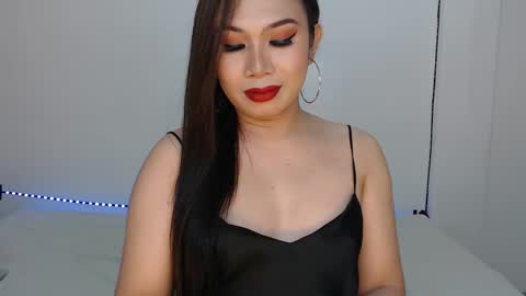 Hannah online show from February 14, 4:15 am