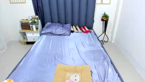 hannah_louissex online show from July 14, 12:45 am