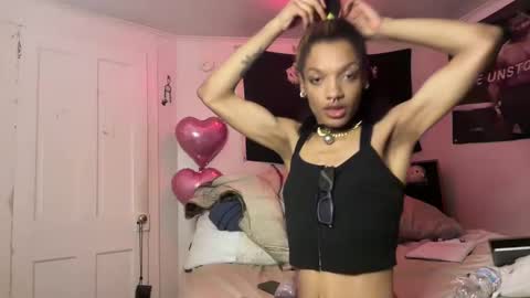 Nicky online show from February 22, 9:01 am