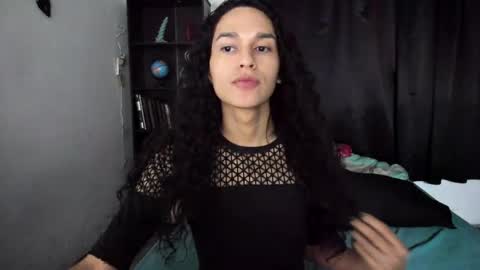 helena_spellman online show from October 31, 5:50 am