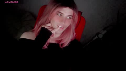 Helen Spellman online show from November 28, 4:19 pm