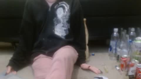 Holly Hawkes online show from October 9, 12:34 am