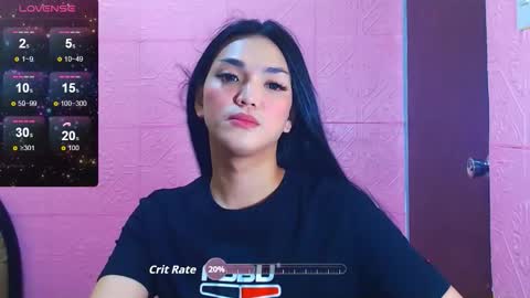 Snapshot of hollywoodbitch chatting on October 19, 12:14 am Isabella Marie online show from October 19, 12:14 am