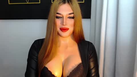 STELLA online show from December 16, 9:14 am