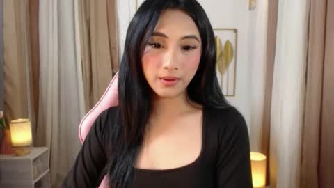 Snapshot of hugeasiancockandrea chatting on September 12, 1:03 am drea  online show from September 12, 1:03 am