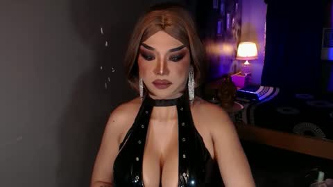 Christine online show from January 6, 8:45 pm