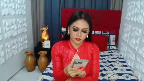 Snapshot of hugeiscomingtoyou chatting on December 21, 7:06 pm bigcock  ashley  DONT FORGET FALLOW ME AND THUMBS UP online show from December 21, 7:06 pm