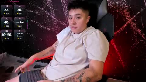 ian online show from October 25, 11:33 pm